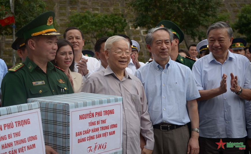 Bản tin thời sự nổi bật tuần: Lạng Sơn là “phên giậu quốc gia” về quốc phòng, an ninh, là “phên giậu về kinh tế”